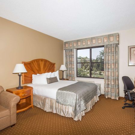 Baymont By Wyndham Asheville/Biltmore Экстерьер фото