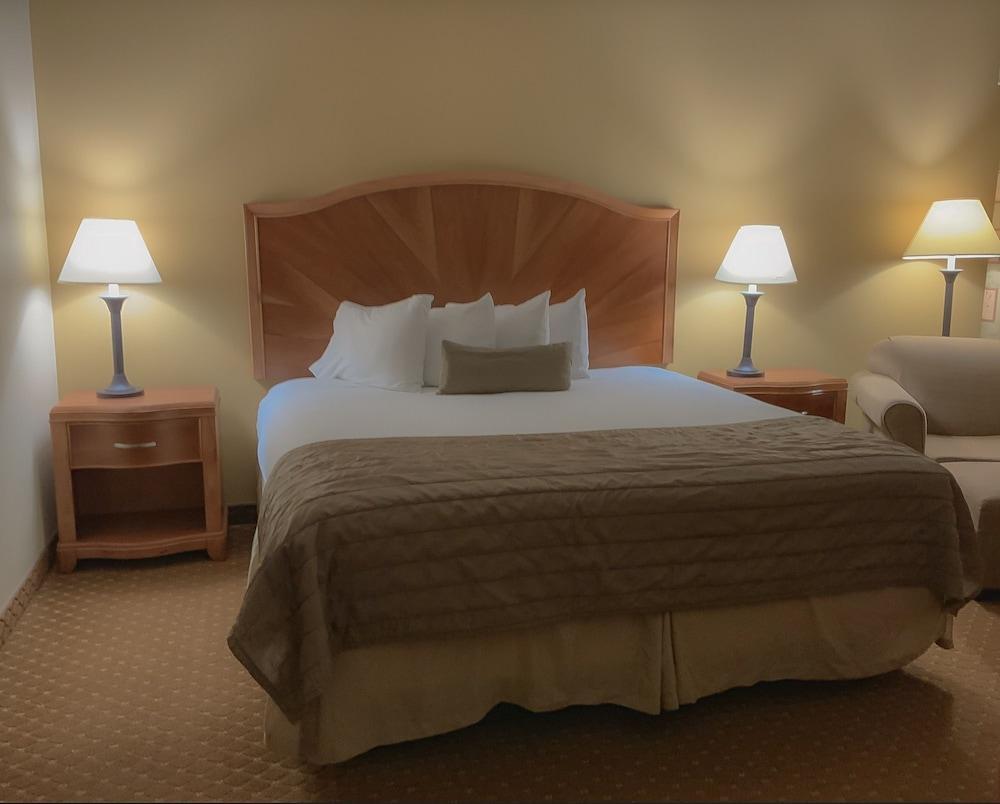 Baymont By Wyndham Asheville/Biltmore Экстерьер фото