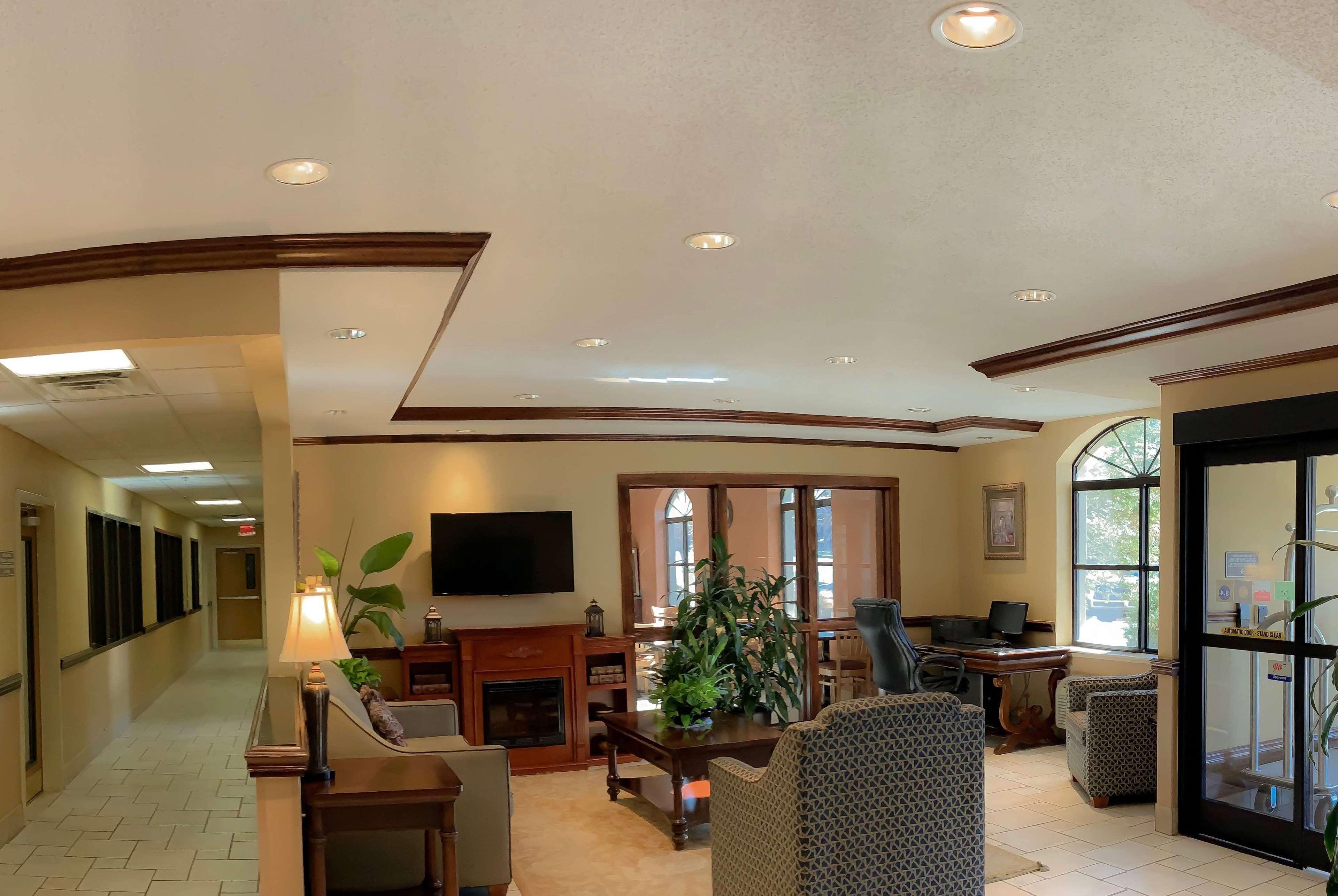 Baymont By Wyndham Asheville/Biltmore Экстерьер фото